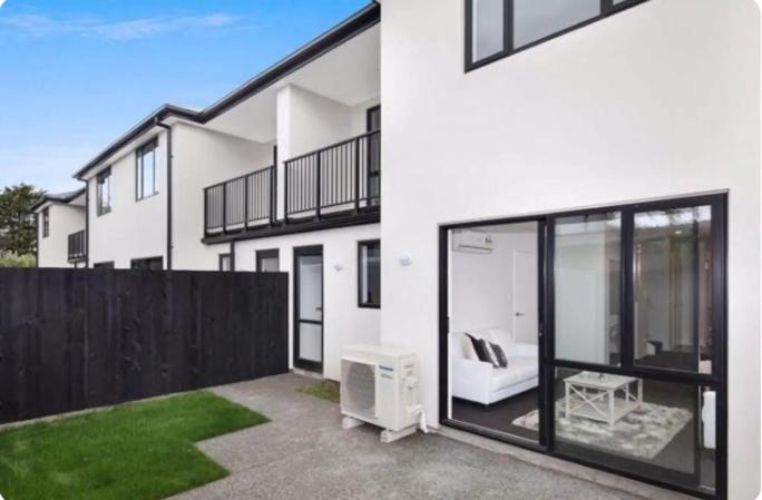 Entire Modern 3-Bedroom House Near City Christchurch Exterior foto